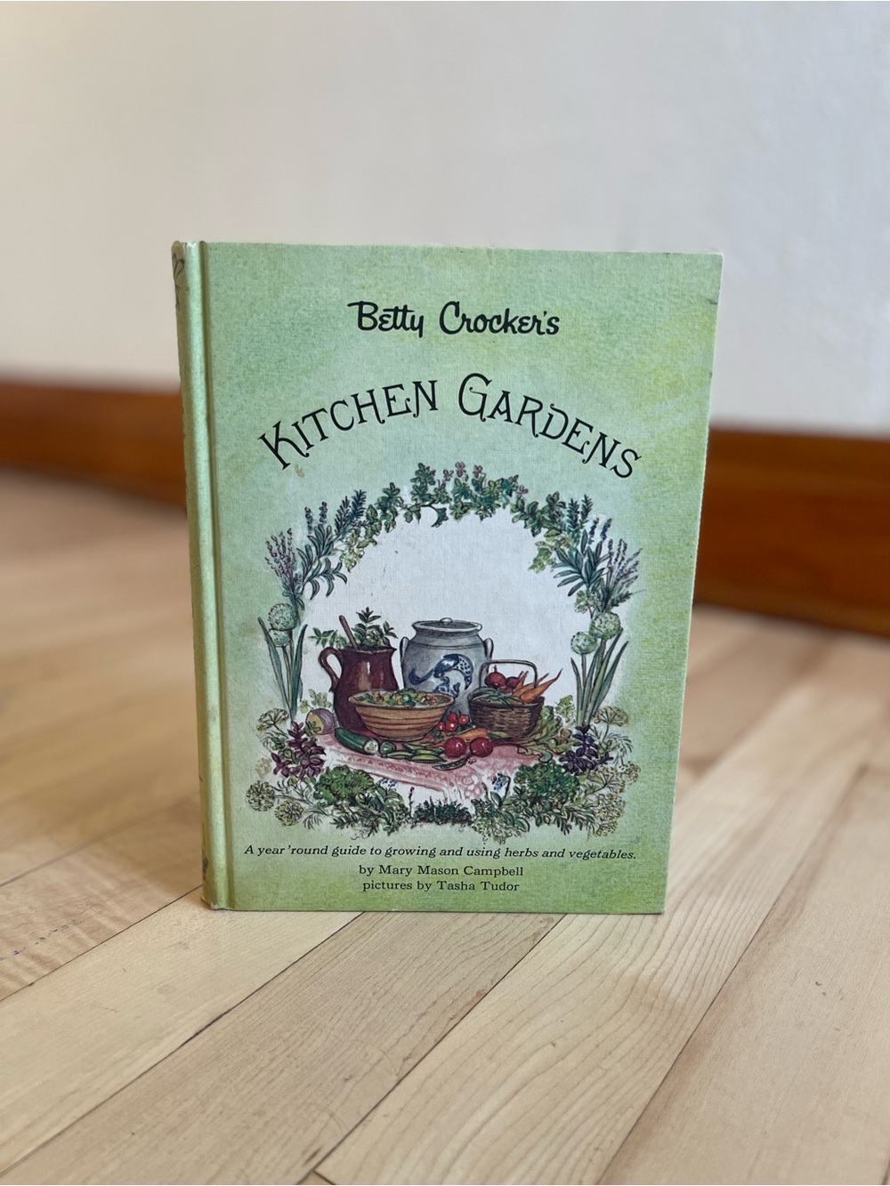 Vintage 70s Betty Crocker Kitchen Gardens Cookbook
